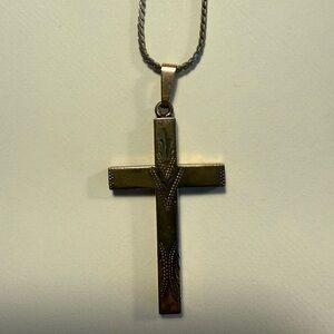 Silver/gold toned Cross Pendant Necklace